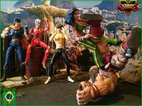 Laura Matsuda (Street Fighter V) (Street Fighter) Custom Action Figure [Laura does her special move on the massive Zangief]
