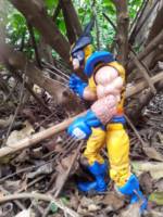 Sam Keith Style Wolverine Yellow Costume (Marvel Legends) Custom Action Figure