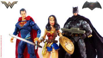 Custom 3.75" BvS Gal Gadot Wonder Woman (Justice League) Custom Action Figure