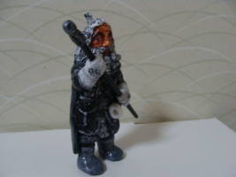 Dwarven Healer number 2(figurine) (Hobbit) Custom Miniature / Figurine