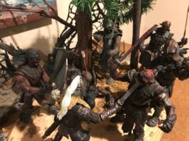 Eomer, Marshall of the Mark battles un-horsed (Lord of the Rings) Custom Diorama / Playset