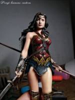 Wonder woman - Gal gadot- (DC Universe) Custom Statue / Bust