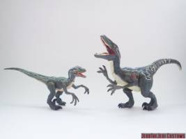 Blue the Velociraptor (Jurassic World Fallen Kingdom) (Jurassic Park) Custom Action Figure [Blue the Velociraptor (Jurassic World Fallen Kingdom) with bigger Blue]