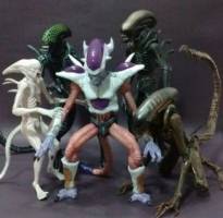 Frieza Xenomorph (Aliens) Custom Statue / Bust